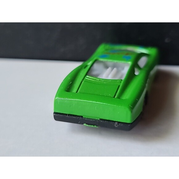 Ultra Rare Vintage Sun Toys Green "Arrow" Graphics Die-Cast 1:64 Sports Car - Picture 4 of 10